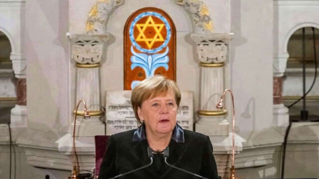 Merkel wünscht allen Juden „ein friedvolles und helles Lichterfest“