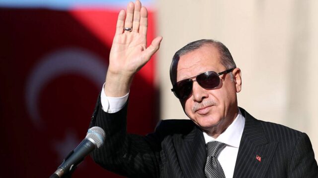 Sturm auf Europa: Erdogan macht die Schleusen auf - Muslimische Armee marschiert gen Deutschland