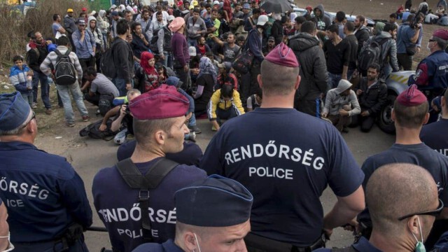 Ungarn: Hunderte Illegale stehen bereit zum Sturm auf die Grenzen - alle wollen nach Deutschland