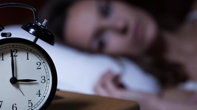 Von Ärzten verschwiegen: So einfach bekommen Sie Ihre Schlafstörungen in den Griff