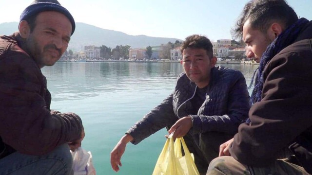 Umsiedlung geht weiter: EU holt 1.600 "Jugendliche" aus griechischen Lagern