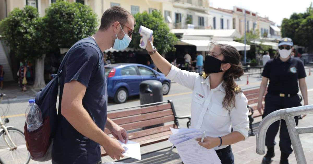 Griechenland stuft Corona-Leugnung als Straftat ein und verfolgt Bürger mit äußerster Brutalität