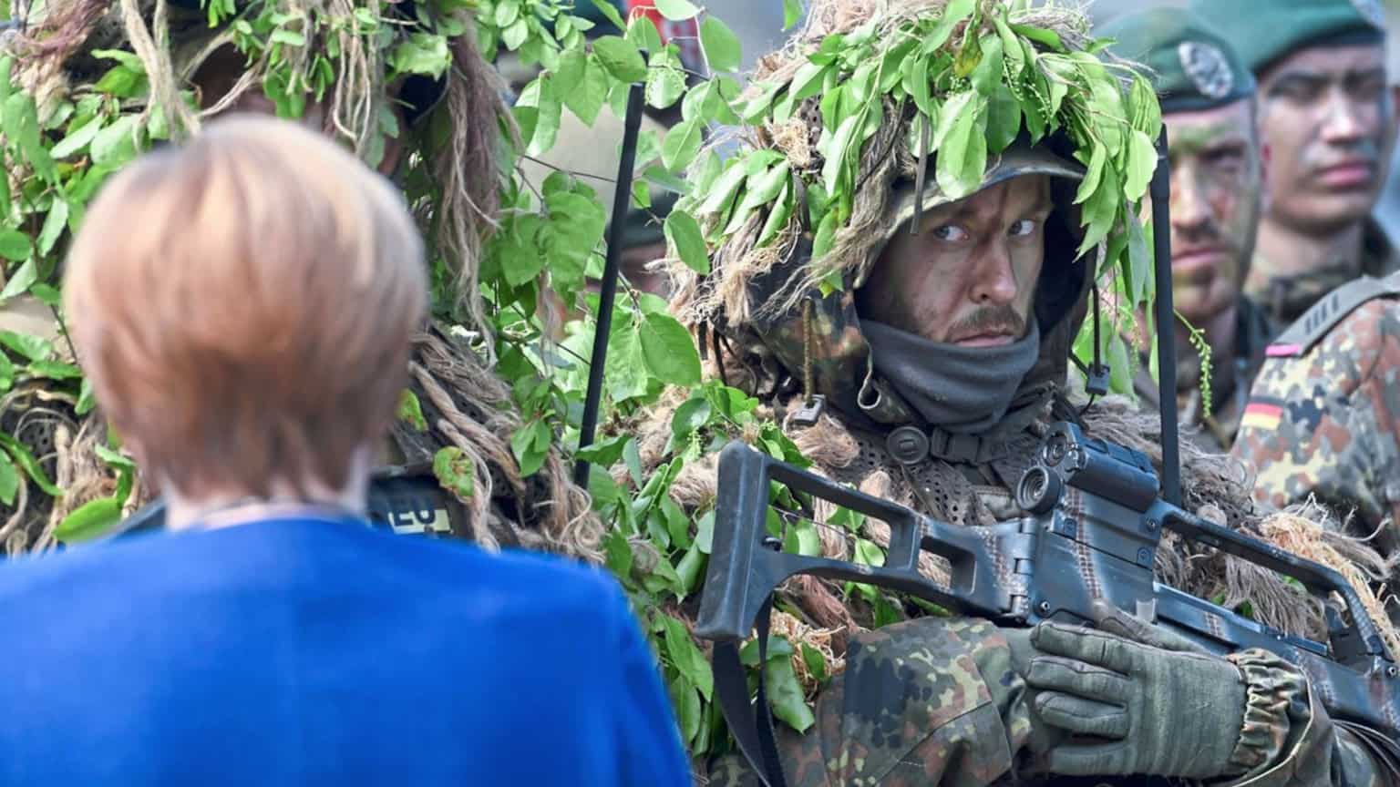Der Kanzlerin ist die Trümmertruppe schnurzegal: Bundeswehr – „Kopflos zerstört“