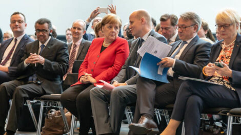 6 Monate vor Corona-Ausbruch: Merkel und Co. besprechen Pandemie auf Konferenz in Berlin