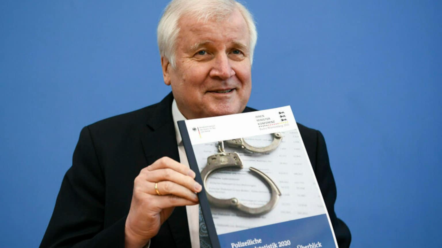 BKA-Statistik: Merkel-Regime fälscht systematisch Zahlen zu "rechten Straftaten"