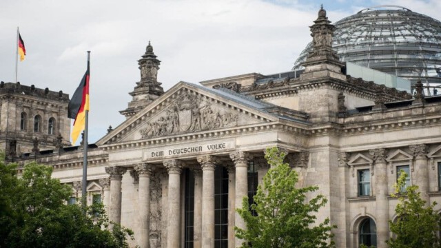 Die totale Selbstaufgabe des Bundestags: Eine schwarze Woche für Deutschland