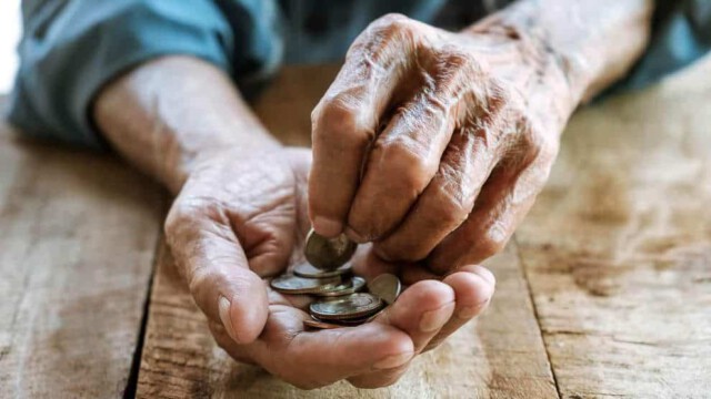 Armutsfalle BRD: Wie die Deutschen vorsätzlich um ihre Renten betrogen werden