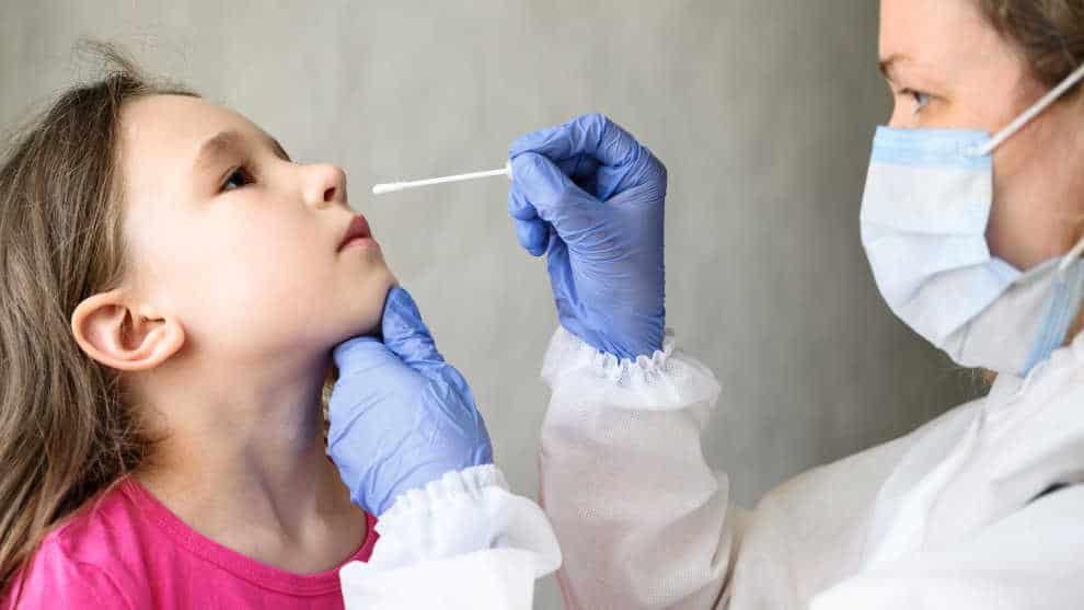 Corona-Tests an Schulen: Entscheidende Vorstufe zur Kinder-Impfpflicht in Deutschland?