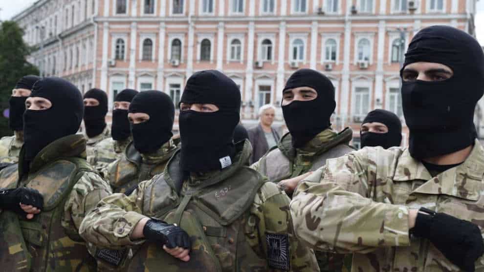 Brutale Schlächter in Uniform: Die triefende Blutspur des Asow-Bataillons in der Ukraine