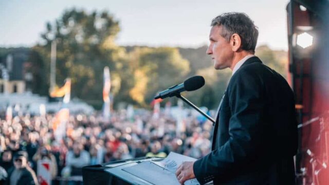 Björn Höcke in Gera: Verbale Kriegserklärung an Bundesregierung, NATO und USA