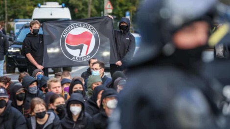 Proteste in Deutschland: Staatlich vereinnahmte Pseudo-Linke und der geheuchelte Antifaschismus