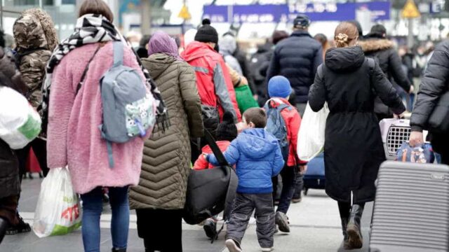 Diabolisch: Ampel-Regierung will AfD-Hochburgen im Osten durch Migranten aufweichen