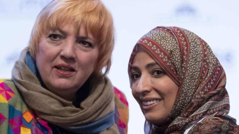 Politischer Totalausfall: Kulturstaatsministerin Claudia Roth und ihre Liebe zum Islam