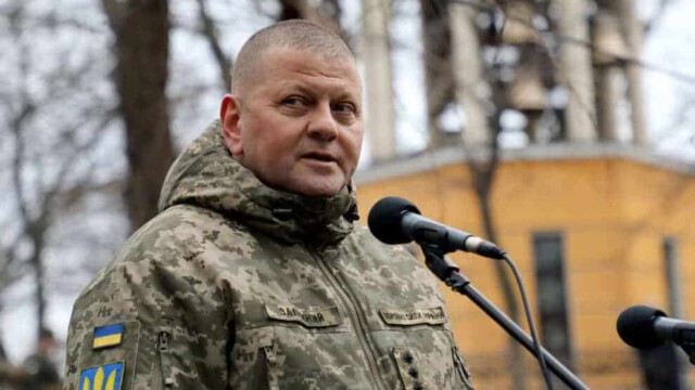 Oberbefehlshaber der ukrainischen Armee: NATO-Einmarsch oder Niederlage
