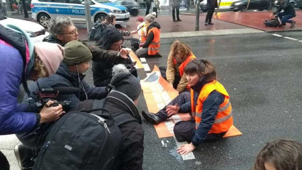 Wer finanziert die radikalen Klimaproteste – und mit welchem Absichten?