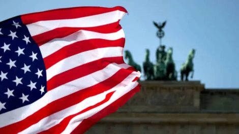 Völkermord, Ausbeutung und Raub: Wie der US-Kapitalismus Deutschland unterjochte