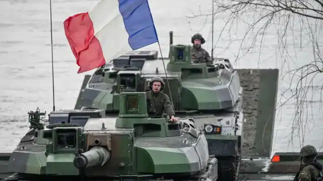 Truppen für die Ukraine: Frankreich entsendet 2.000 Soldaten