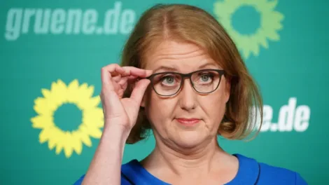 Grüner Filz: Das Paus-Ministerium als Selbstbedienungsladen