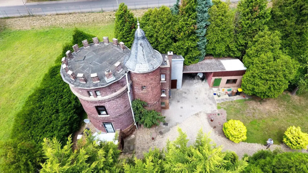 Familien-Schloss des „Arbeiterkindes“ Lauterbach steht zum Verkauf