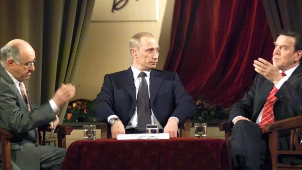 Boulevard Bio: Wladimir Putin und Gerhard Schröder im Interview