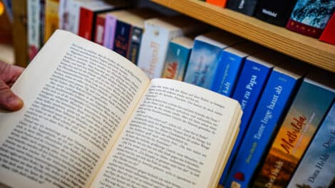 Bibliotheken versehen unliebsame Bücher mit Warnungen