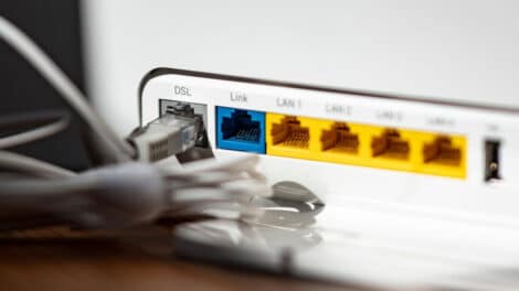 Internet-Wucher: Preise in Deutschland bis zu 100-mal höher