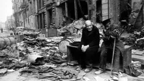 Verzicht auf Vergeltung - Wie ein Russe Millionen Deutsche rettete