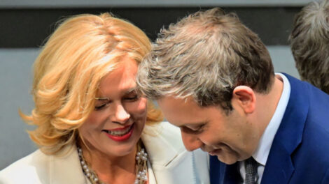 Klingbeil und Klöckner beim dubiosen Bilderberg-Treffen