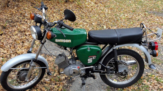 Simson ist nicht rechts, sondern normal!