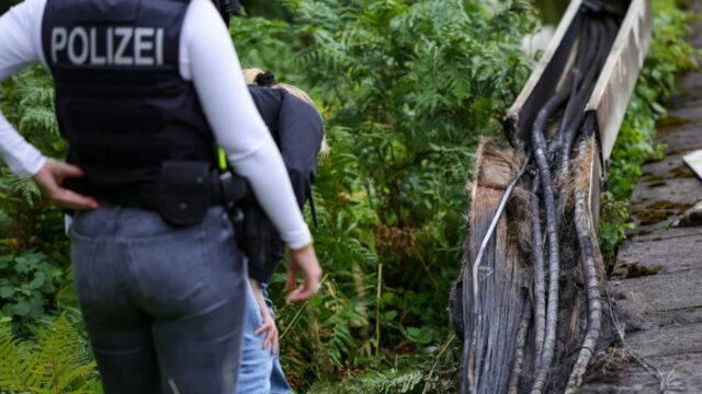 Schöner Bahnfahren mit der Antifa