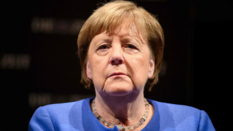 Diabolisch: Merkel feiert sich für ihr Zerstörungswerk