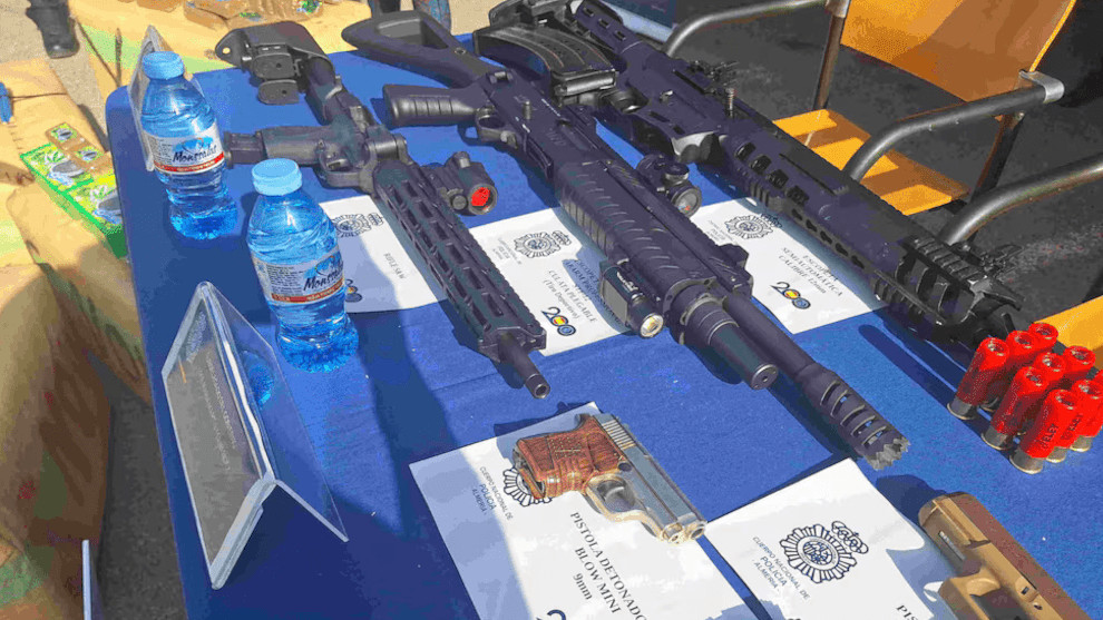 Spanien: Ukrainische NATO-Waffen bei Drogen-Mafia beschlagnahmt