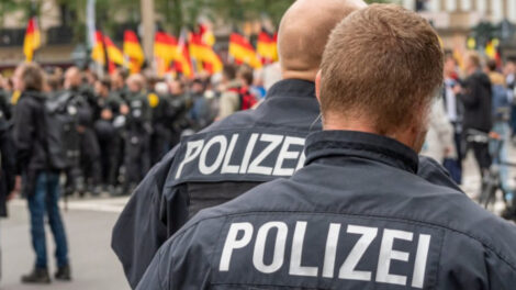 Studie stellt Polizisten unter rechtsextremem Generalverdacht