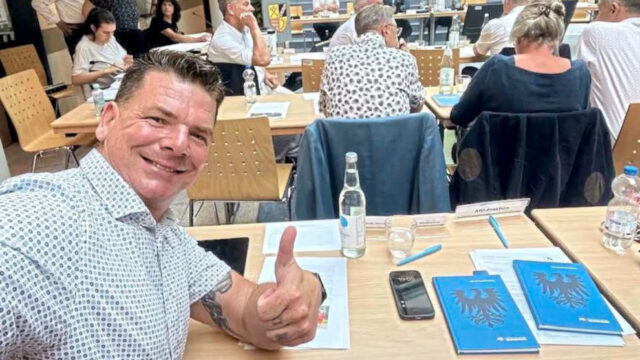 Querfront: AfD und Linke gründen Fraktion