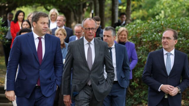 Frontalangriff auf Grundrechte: GroKo schafft Existenzminimum ab