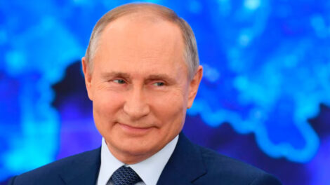 Putin bietet EU Nichtangriffspakt an