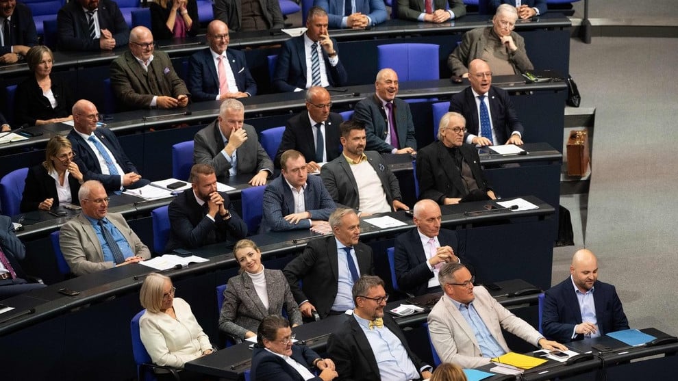 Im Kriegsfall geht es der AfD an den Kragen