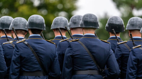 Hymne auf Bundeswehr-Weihnachtsfeier gespielt - Ermittlungen!