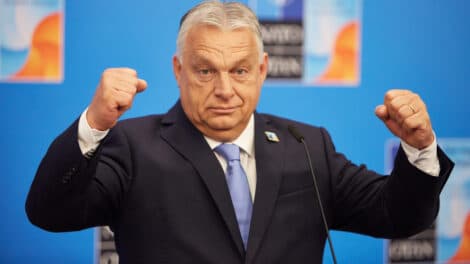 Orbán ruft Rebellion aus: „Werden keinen einzigen Migranten aufnehmen“