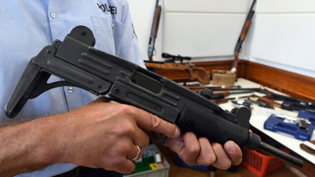 Türkische Gangster überschwemmen Europa mit Schusswaffen