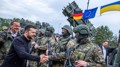 Ukro-Wehrmacht: 800.000 Soldaten für den Frieden?