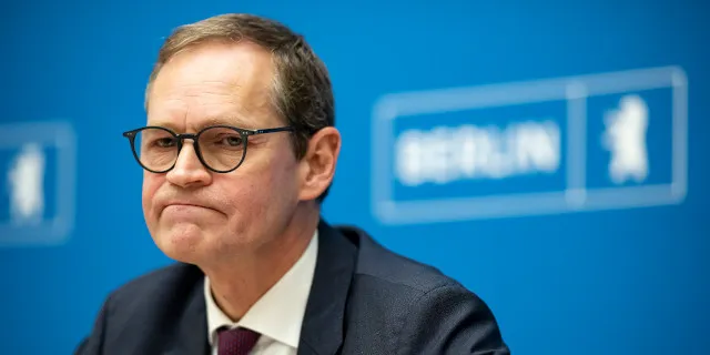 Corona-Aufarbeitung: So befangen ist die Enquete-Kommission 5 Corona-Aufarbeitung: So befangen ist die Enquete-Kommission