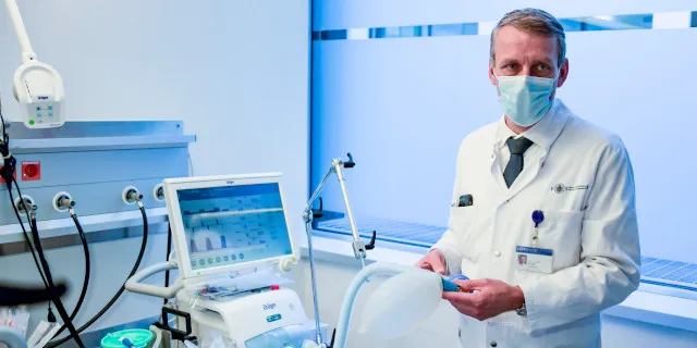 Corona-Aufarbeitung: So befangen ist die Enquete-Kommission 3 Corona-Aufarbeitung: So befangen ist die Enquete-Kommission