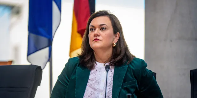 Corona-Aufarbeitung: So befangen ist die Enquete-Kommission 9 Corona-Aufarbeitung: So befangen ist die Enquete-Kommission