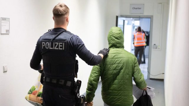 Köln: Krimineller Bosnier bezieht 7.250 Euro im Monat