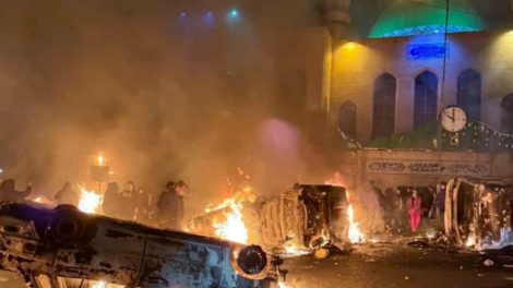 Iran-Putsch: USA schmuggeln Tausende Internet-Terminals ins Land