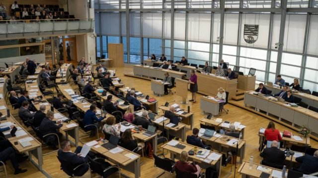 Aus Angst vor der AfD ändern fünf Parteien die Regeln im Landtag