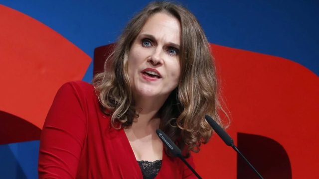 „Arm verdreht“: Vorwurf der Frauengewalt in der SPD