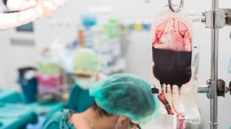 mRNA-Impfrückstände in Bluttransfusionen