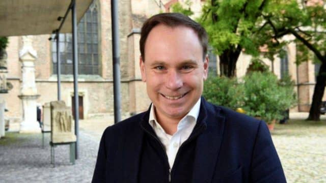 Selbstbedienungsladen: Bundeszentrale für politische Bildung